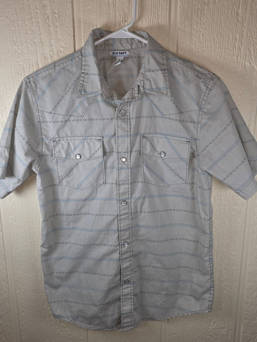 Boy's Old Navy Light Gray and Blue Short-Sleeve Button-Down Shirt, Size XL